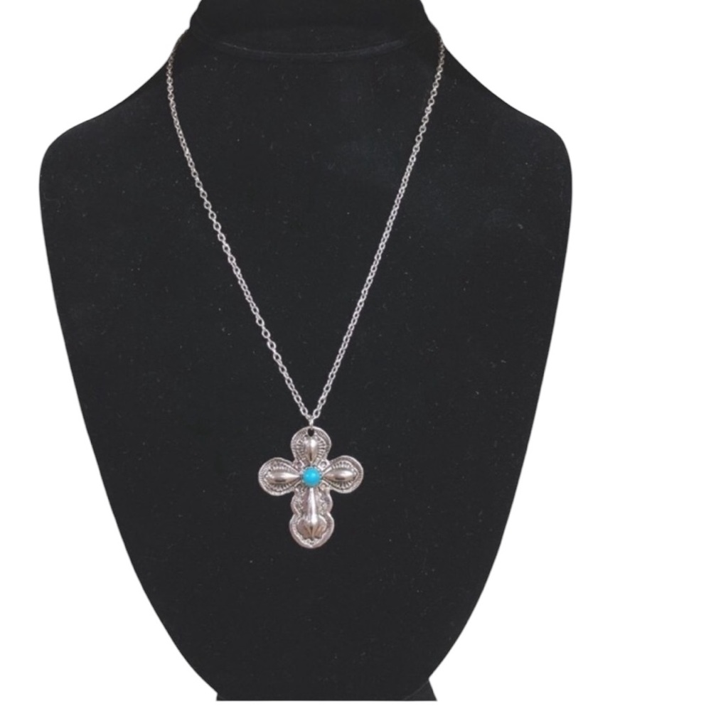 UNBRANDED Silver Plated SOUTHWESTERN Faux
TURQUOISE Cross STATEMENT Necklace